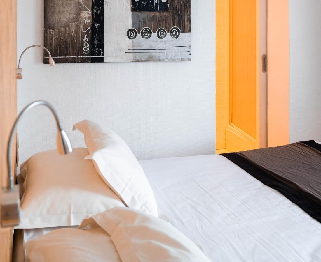 The Originals Boutique, Hotel Du Pont Roupt, Манд Екстериор снимка