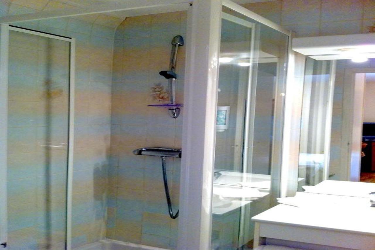 The Originals Boutique, Hotel Du Pont Roupt, Манд Екстериор снимка