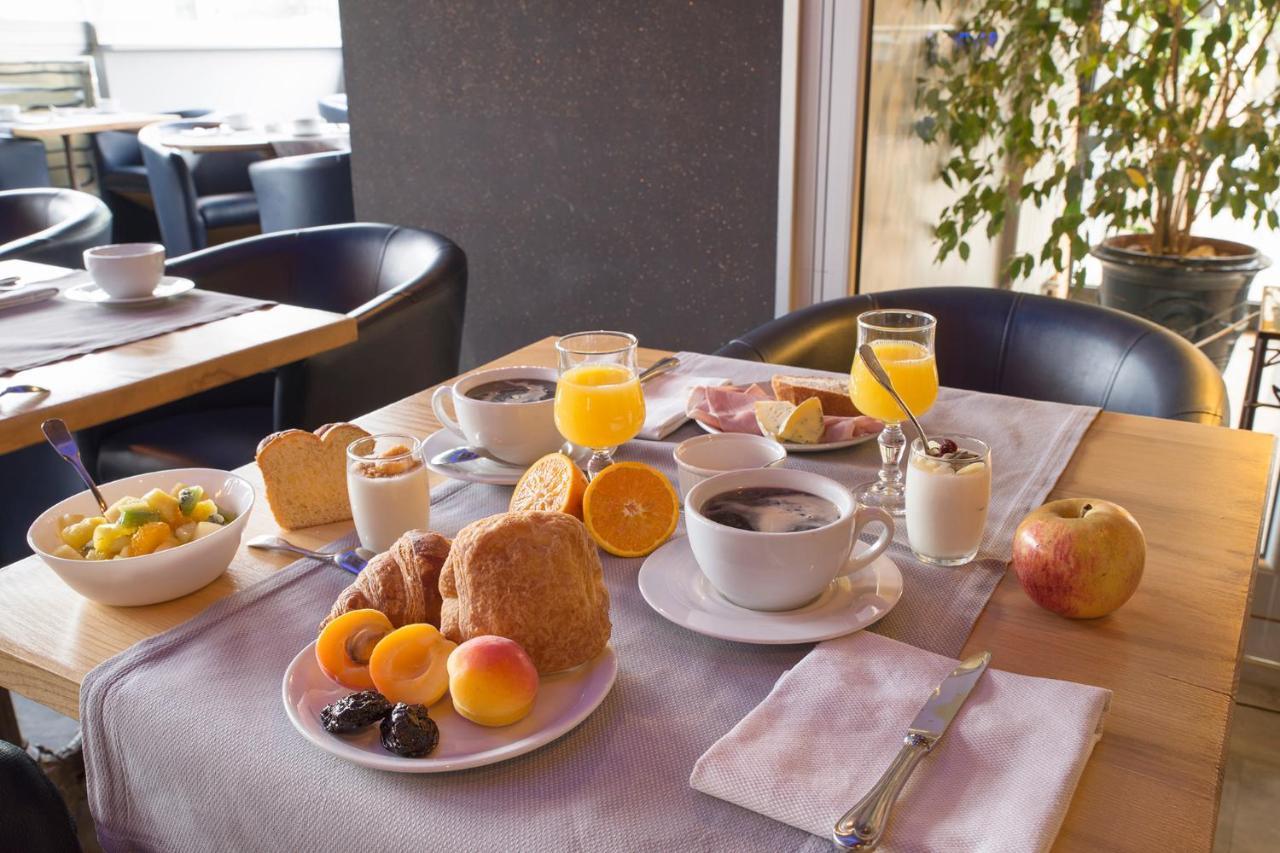 The Originals Boutique, Hotel Du Pont Roupt, Манд Екстериор снимка